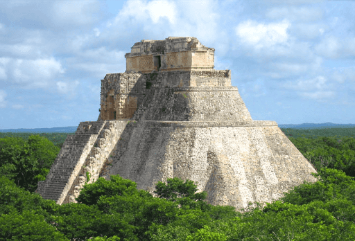 UXMAL 3